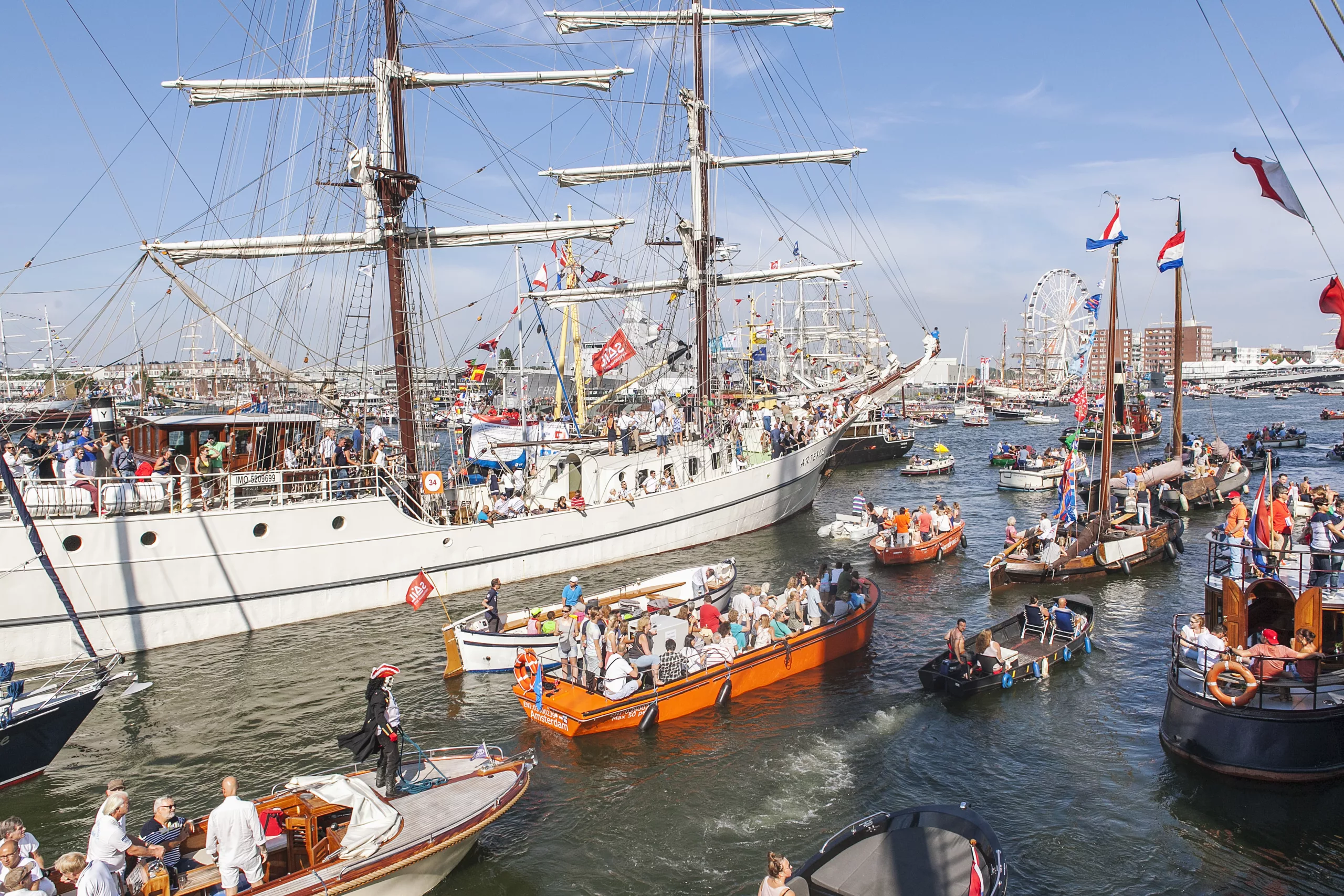 Amsterdam Circle Line - SAIL 2025 Rondvaart hero